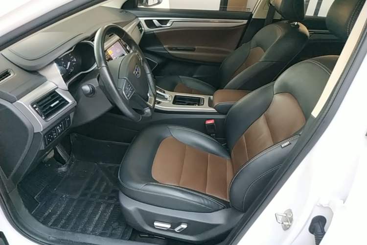 Used Geely Auto Emgrand GL 2017 1.3T DCT Luxury Model Left Front Seat