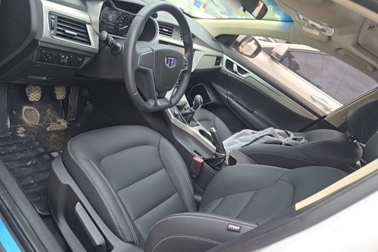 Used Geely Auto Emgrand GL 2017 1.8L Manual Elite Model Left Front Seat