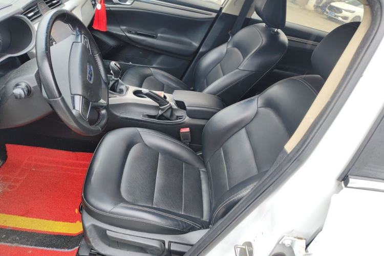 Used Geely Auto Emgrand GL 2017 1.8L Manual Elite Model Left Front Seat