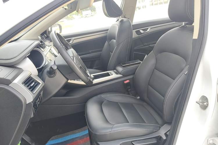 Used Geely Auto Emgrand GL 2017 1.3T DCT Elite Model Left Front Seat