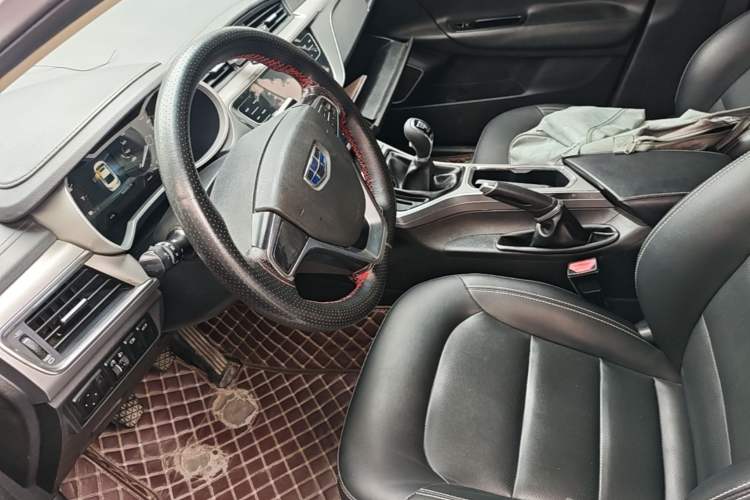 Used Geely Auto Emgrand GL 2017 1.8L Manual Elite Model Left Front Seat