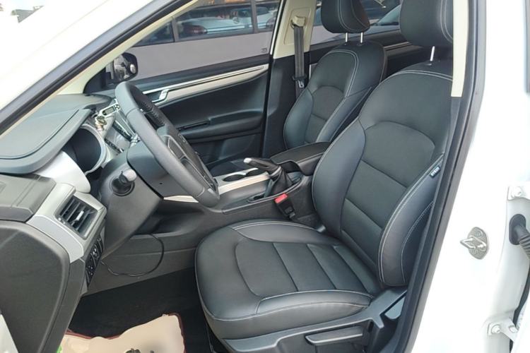 Used Geely Auto Emgrand GL 2017 1.3T Manual Elite Model Left Front Seat