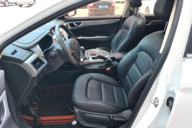 Used Geely Auto Emgrand GL 2017 1.8L Manual Elite Model Left Front Seat