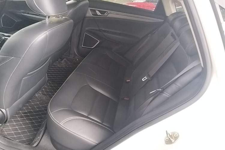 Used Geely Auto Emgrand GL 2017 1.8L Manual Elite Model Left Rear Seat