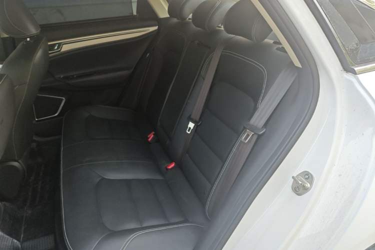 Used Geely Auto Emgrand GL 2017 1.8L DCT Elite Model Left Rear Seat