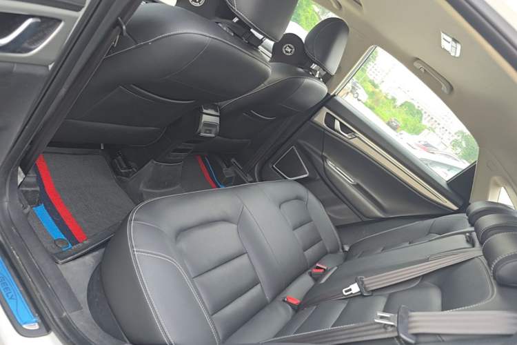 Used Geely Auto Emgrand GL 2017 1.3T DCT Elite Model Left Rear Seat