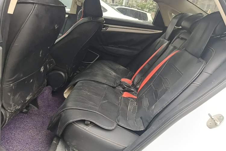 Used Geely Auto Emgrand GL 2017 1.8L DCT Elite Model Left Rear Seat
