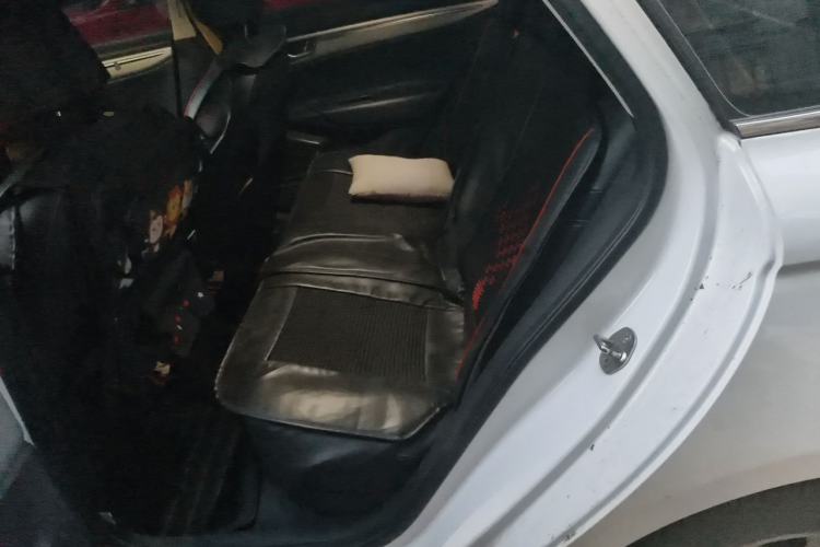 Used Geely Auto Emgrand GL 2017 1.3T DCT Elite Model Left Rear Seat