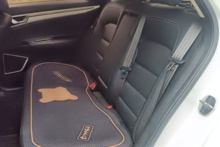 Used Geely Auto Emgrand GL 2017 1.3T Manual Elite Model Left Rear Seat