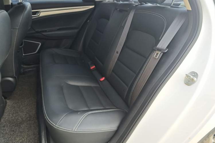 Used Geely Auto Emgrand GL 2017 1.3T DCT Elite Model Left Rear Seat