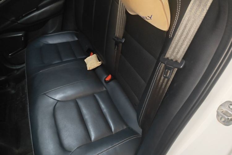 Used Geely Auto Emgrand GL 2017 1.3T Manual Elite Model Left Rear Seat