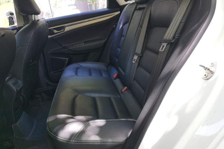 Used Geely Auto Emgrand GL 2017 1.3T Manual Elite Model Left Rear Seat