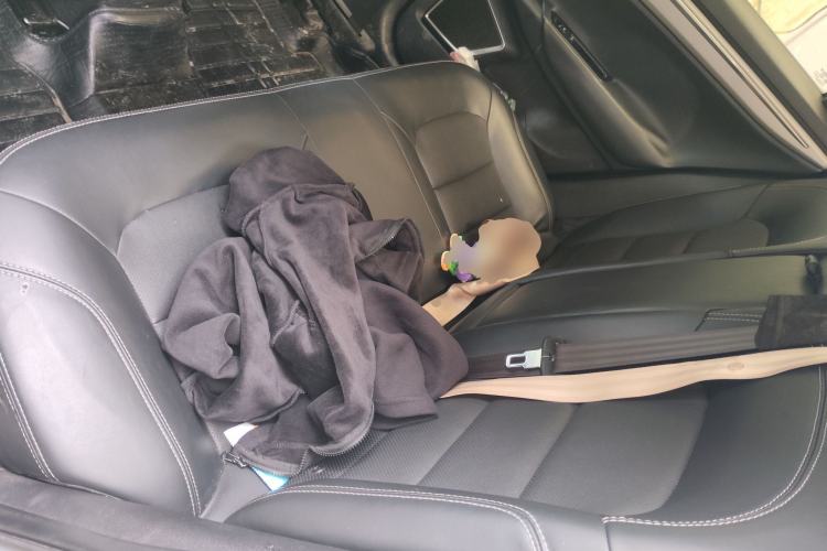 Used Geely Auto Emgrand GL 2017 1.3T DCT Elite Model Left Rear Seat