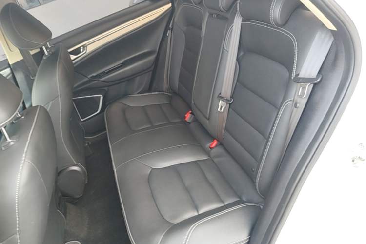 Used Geely Auto Emgrand GL 2017 1.3T Manual Elite Model Left Rear Seat