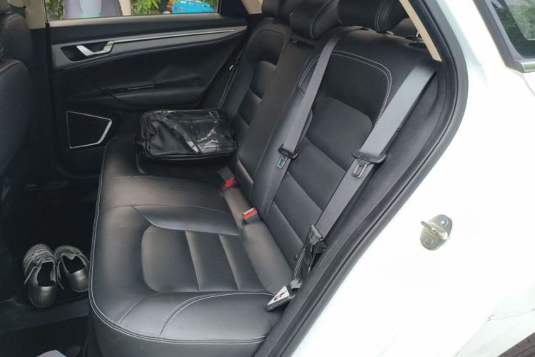 Used Geely Auto Emgrand GL 2017 1.8L DCT Elite Model Left Rear Seat