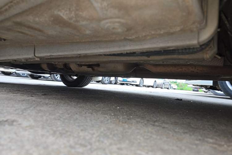 Used Geely Auto Emgrand GL 2017 1.3T DCT Elite Model Left Side Sill