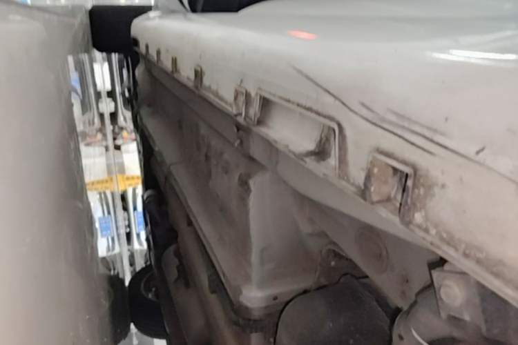 Used Geely Auto Emgrand GL 2017 1.3T DCT Elite Model Left Side Sill