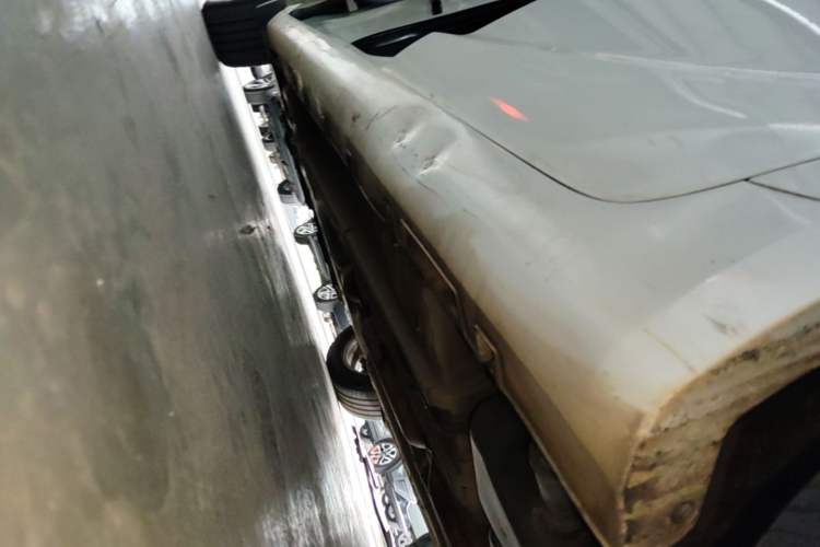 Used Geely Auto Emgrand GL 2017 1.3T DCT Elite Model Left Side Sill