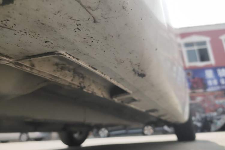 Used Geely Auto Emgrand GL 2017 1.3T DCT Elite Model Left Side Sill