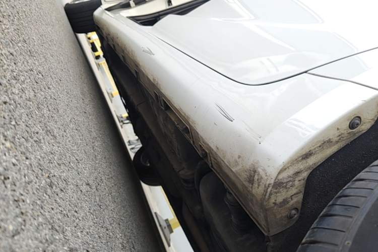 Used Geely Auto Emgrand GL 2017 1.3T Manual Elite Model Left Side Sill
