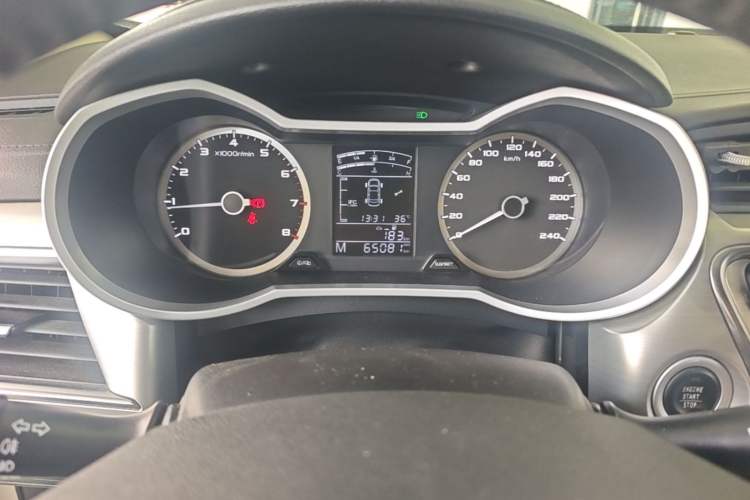 Used Geely Auto Emgrand GL 2017 1.8L Manual Elite Model Odometer Close Up
