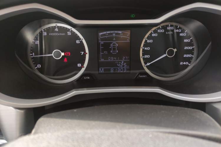 Used Geely Auto Emgrand GL 2017 1.8L Manual Elite Model Odometer Close Up
