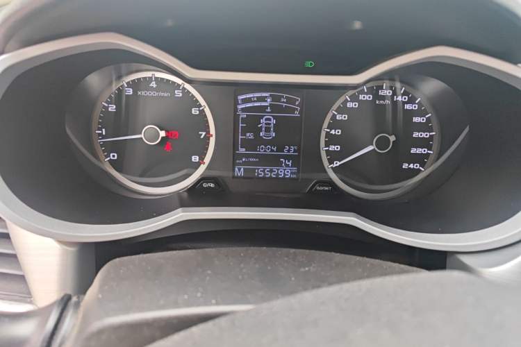 Used Geely Auto Emgrand GL 2017 1.3T Manual Elite Model Odometer Close Up