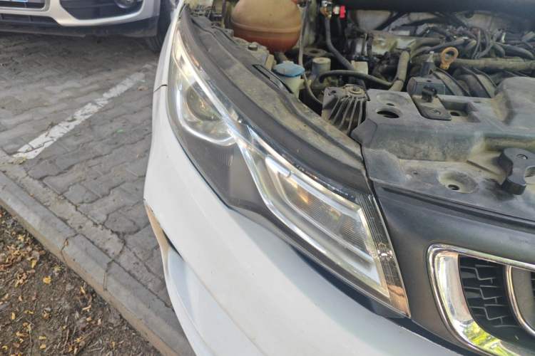 Used Geely Auto Emgrand GL 2017 1.8L Manual Entry-Level Model Right Front Headlight