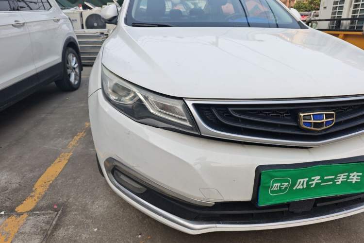Used Geely Auto Emgrand GL 2017 1.3T DCT Luxury Model Right Front Headlight