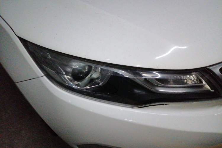 Used Geely Auto Emgrand GL 2017 1.3T Manual Elite Model Right Front Headlight