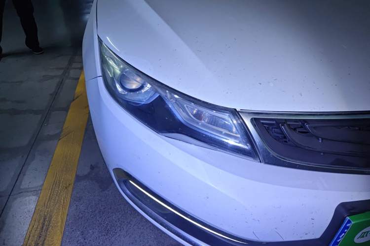 Used Geely Auto Emgrand GL 2017 1.3T DCT Elite Model Right Front Headlight