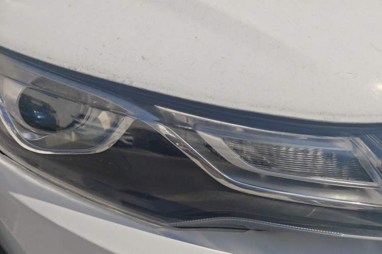 Used Geely Auto Emgrand GL 2017 1.8L DCT Elite Model Right Front Headlight