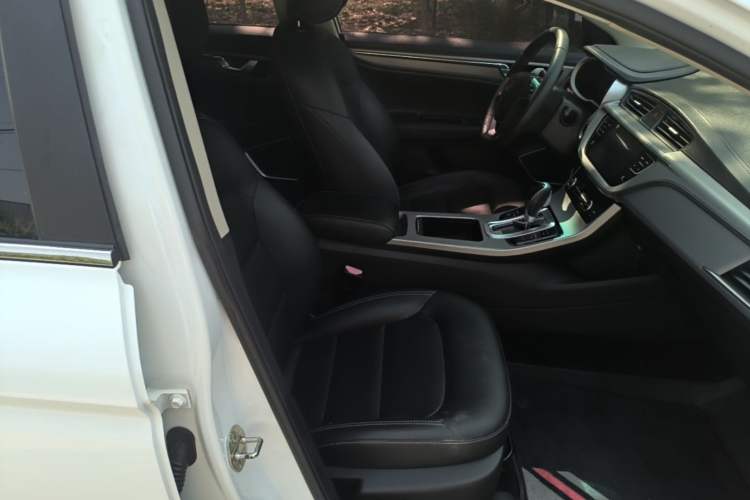 Used Geely Auto Emgrand GL 2017 1.8L DCT Elite Model Right Front Seat
