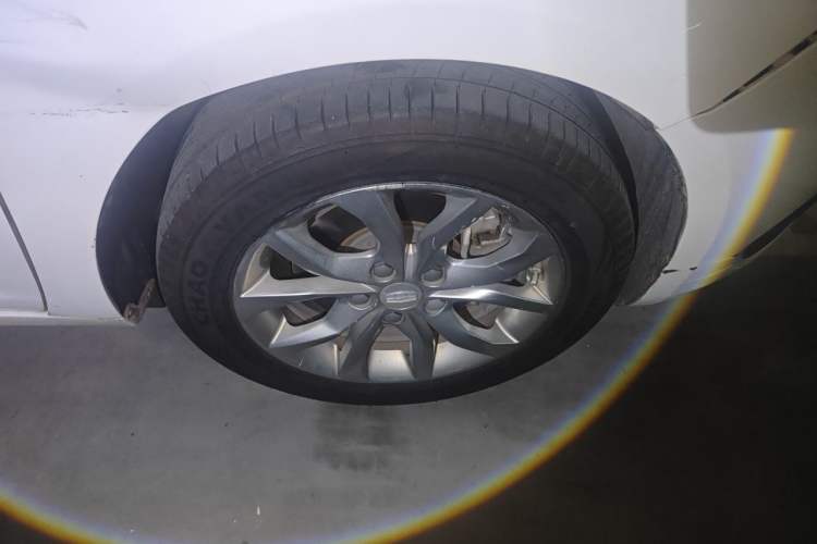 Used Geely Auto Emgrand GL 2017 1.3T DCT Elite Model Right Front Wheel Hub
