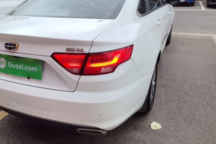 Used Geely Auto Emgrand GL 2017 1.8L DCT Elite Model Right Rear Taillight