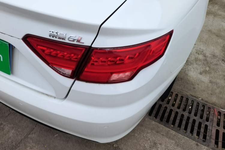 Used Geely Auto Emgrand GL 2017 1.8L Manual Elite Model Right Rear Taillight