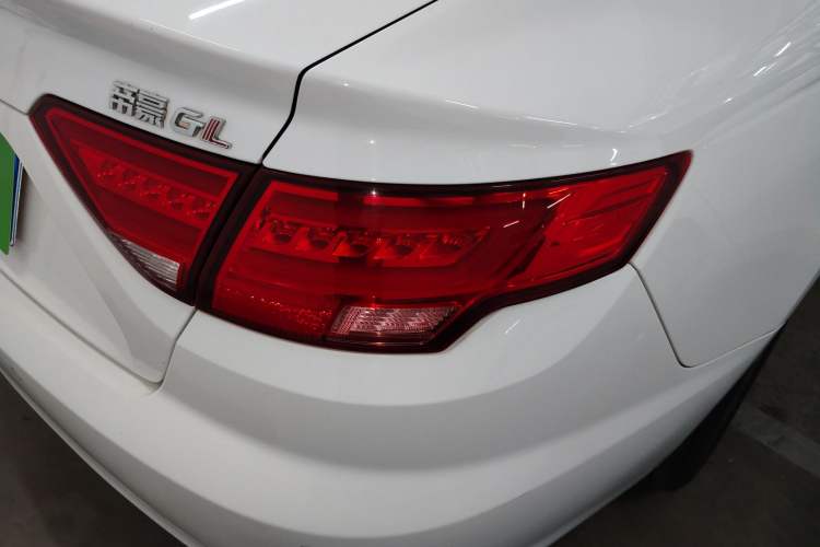 Used Geely Auto Emgrand GL 2017 1.3T DCT Elite Model Right Rear Taillight