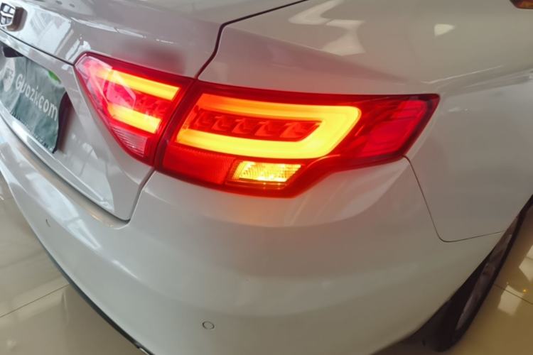 Used Geely Auto Emgrand GL 2017 1.3T Manual Elite Model Right Rear Taillight