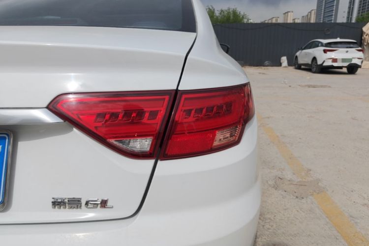 Used Geely Auto Emgrand GL 2017 1.8L DCT Elite Model Right Rear Taillight