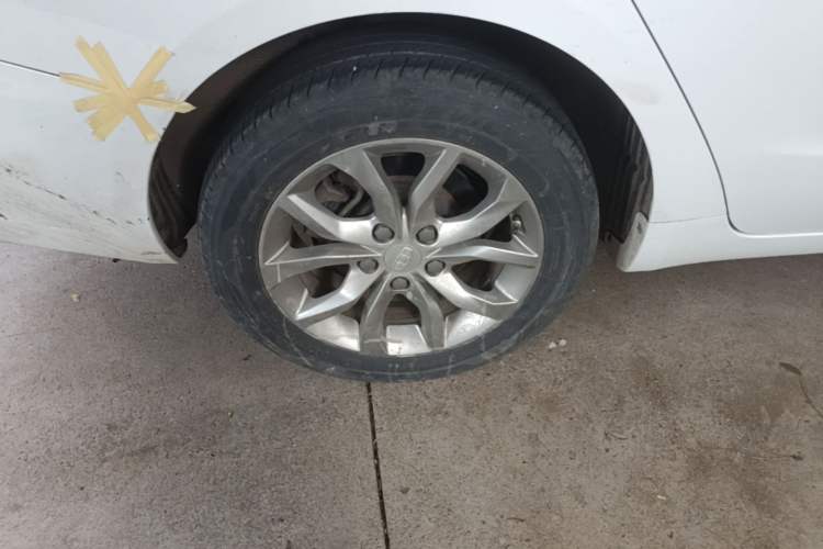 Used Geely Auto Emgrand GL 2017 1.3T Manual Elite Model Right Rear Wheel Hub