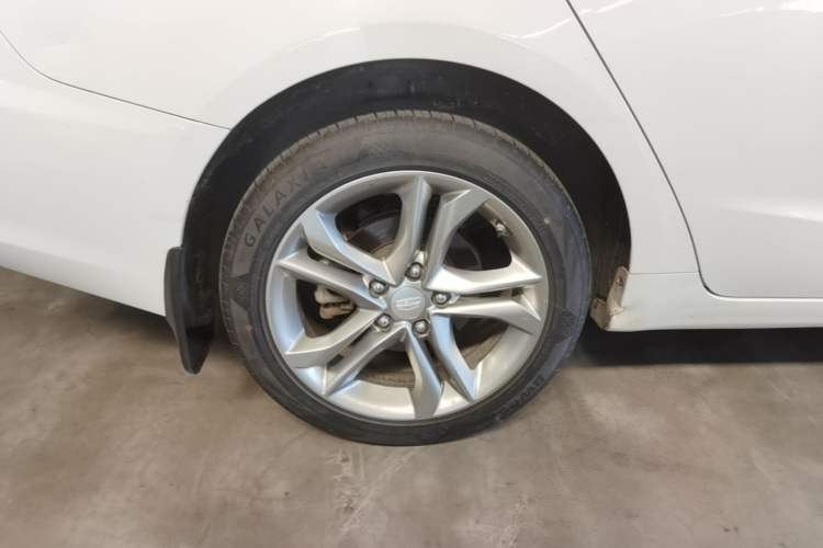 Used Geely Auto Emgrand GL 2017 1.3T DCT Luxury Model Right Rear Wheel Hub