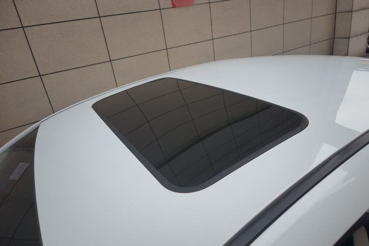 Used Geely Auto Emgrand GL 2017 1.3T DCT Elite Model Roof