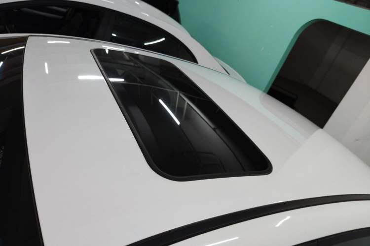 Used Geely Auto Emgrand GL 2017 1.3T DCT Elite Model Roof