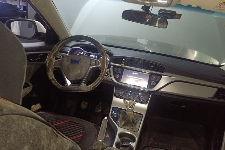 Used Geely Auto Emgrand GL 2017 1.8L Manual Elite Model Steering Wheel