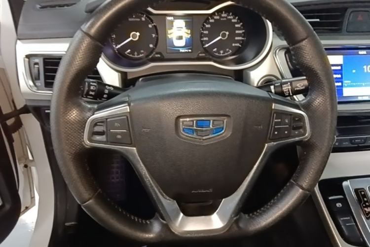 Used Geely Auto Emgrand GL 2017 1.3T DCT Elite Model Steering Wheel