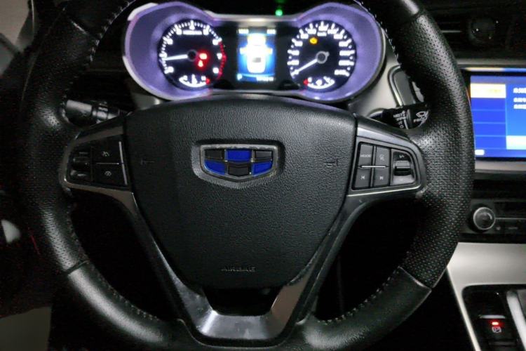 Used Geely Auto Emgrand GL 2017 1.8L DCT Elite Model Steering Wheel