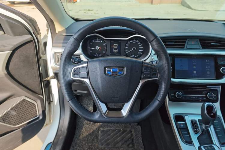 Used Geely Auto Emgrand GL 2017 1.3T DCT Elite Model Steering Wheel