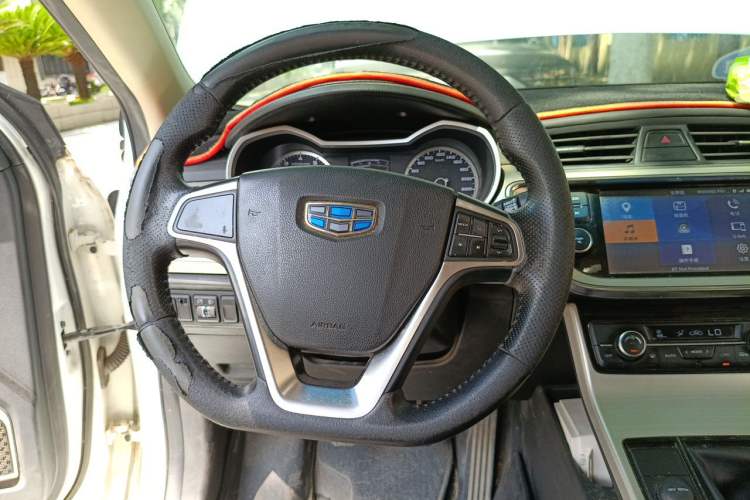 Used Geely Auto Emgrand GL 2017 1.8L Manual Elite Model Steering Wheel