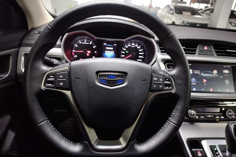 Used Geely Auto Emgrand GL 2017 1.8L DCT Elite Model Steering Wheel