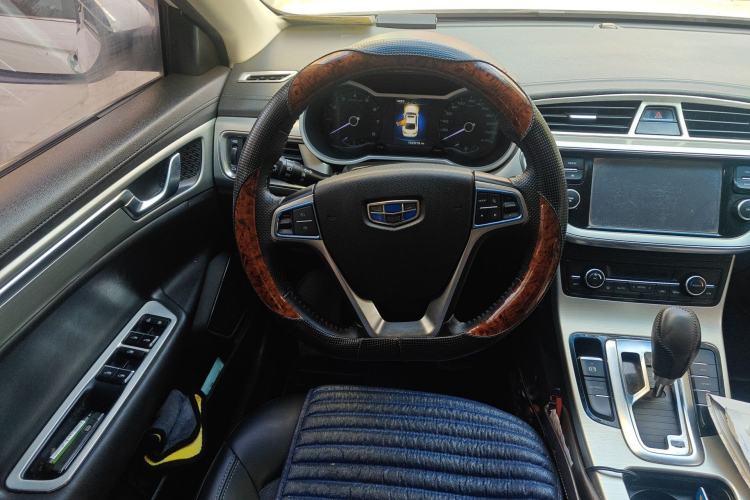 Used Geely Auto Emgrand GL 2017 1.8L DCT Elite Model Steering Wheel
